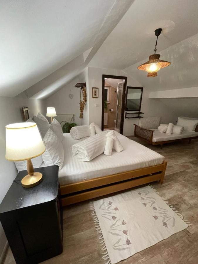 Apartmán Apartament Yannis Alba Iulia Exteriér fotografie