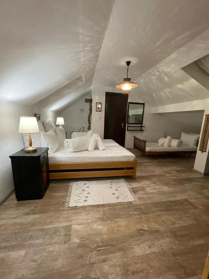 Apartmán Apartament Yannis Alba Iulia Exteriér fotografie
