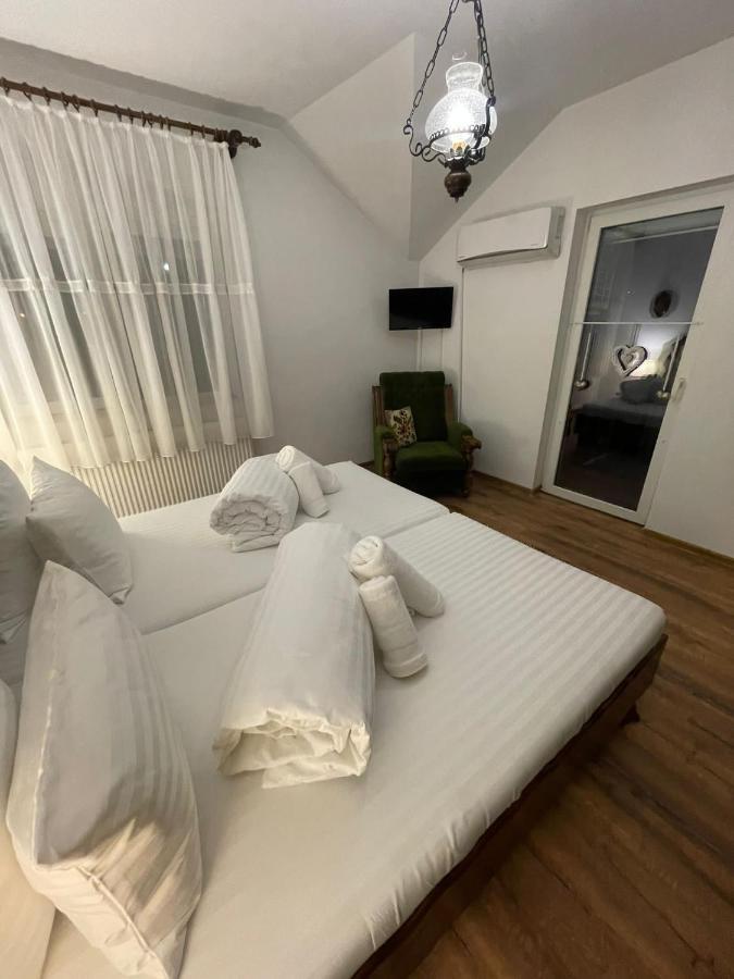 Apartmán Apartament Yannis Alba Iulia Exteriér fotografie